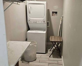 734 East Broadway, Unit 101 - Maryville