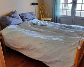 Charming House 6-Person Private Pool Child Friendly Beautiful View Wifi - Saint-Cyprien - Bedroom