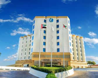 Oceanic Khorfakkan Resort & Spa - Khor Fakkan - Edificio