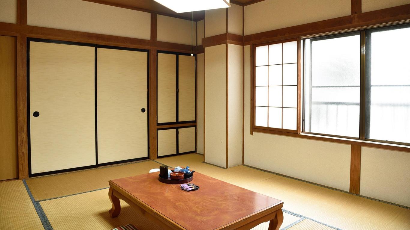 西谷鉱泉 中盛館