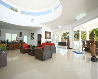 Luxurious, quiet, private Pool-Villa Eden, 7/7 housekeeper/butler - Sakhu - Lobby