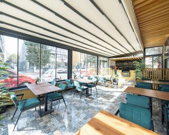 Maltepe Manhattan Otel - Ankara - Nhà hàng