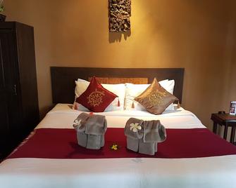 Melina Beach Front Bungalows - Ban Tha Lane - Bedroom