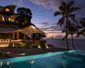 Silversands Beach House Grenada - Lance aux Épines - בריכה