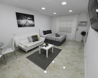 The Chic Studio Excellent Location | Near Fort Lauderdale Beach - Fort Lauderdale - Habitación