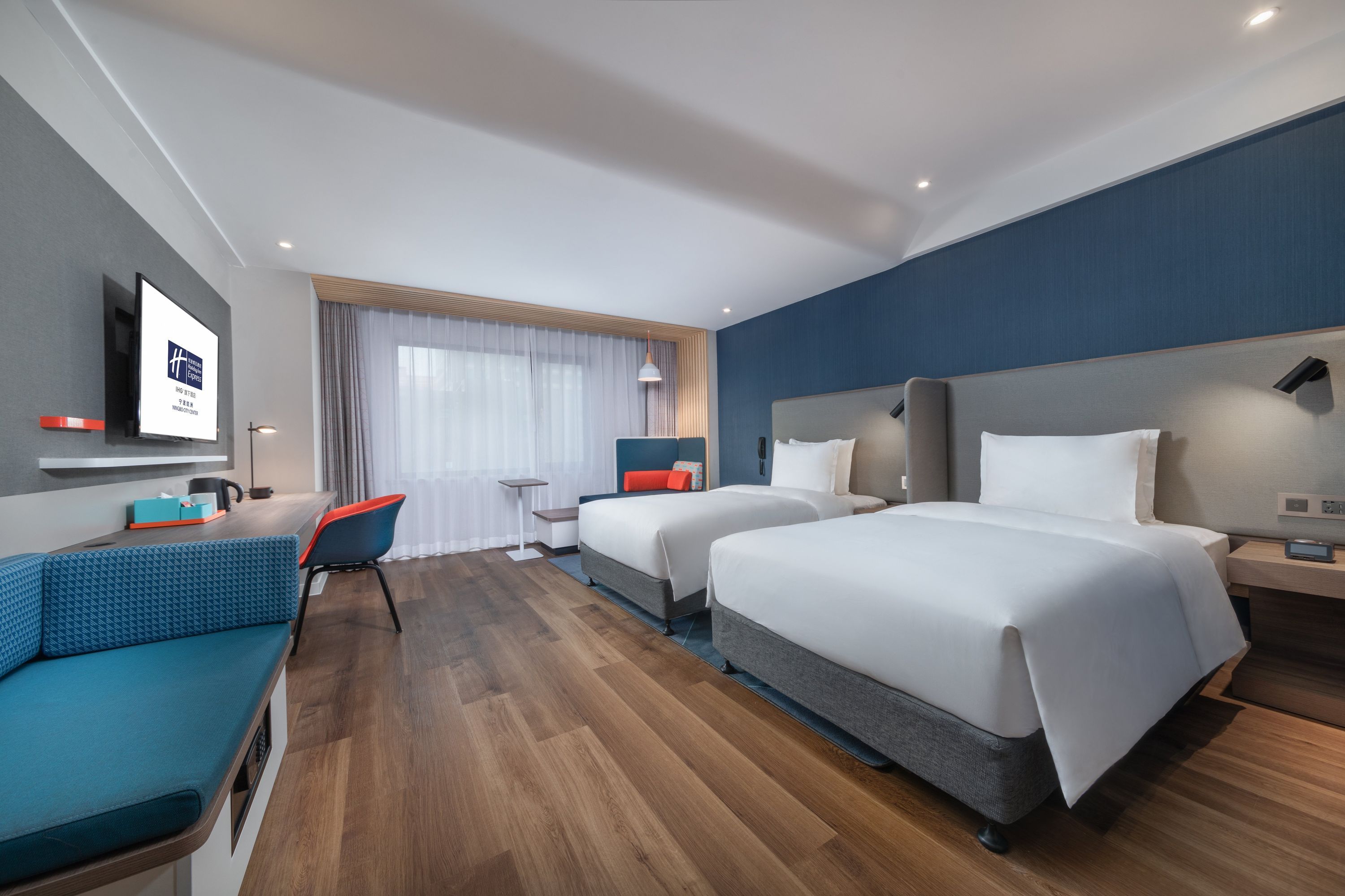 Holiday Inn Express Ningbo City Center By IHG thumbnail 2