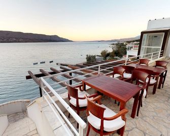 Hotel Belveder - Pag - Balcón