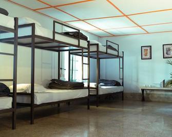 Tentgram Plantation Hostel Suryanelli - Chinnakanal - Bedroom