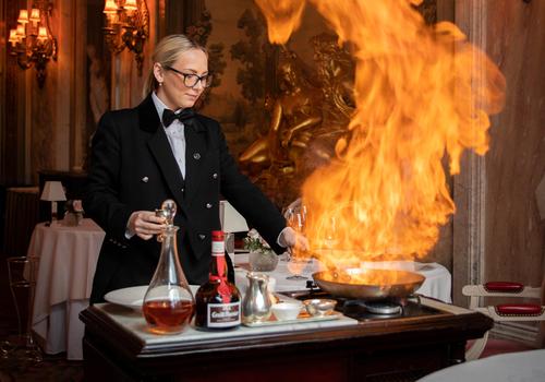 The Ritz London a partir de R$ 405 (R̶$̶ ̶2̶0̶.̶2̶0̶5̶). Hotéis em Londres  - KAYAK