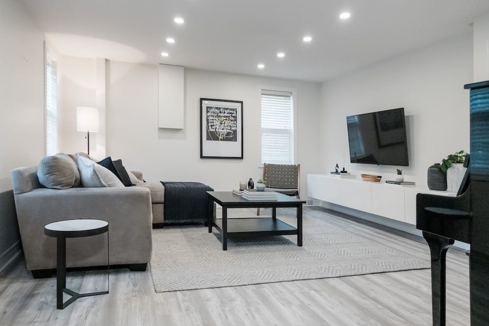 Other view of The Little White Haus