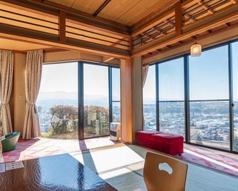 Tenku-No-Shiro Sangitei-Honkan - Iida - Balcone