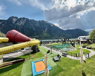 Kinderhotel Buchau - Maurach