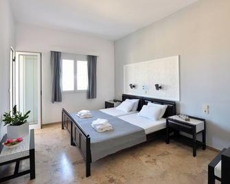 Hotel Anna Apartments - Kokkini Hani - Schlafzimmer