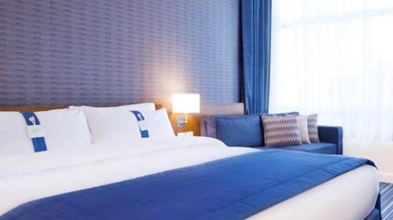 Holiday Bahrain Hotel