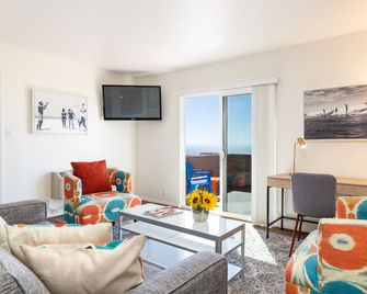 Sea View Inn at the Beach - Manhattan Beach - Living room