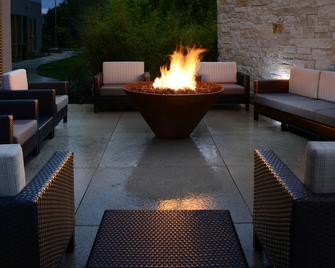 Courtyard by Marriott Dallas Plano/The Colony - The Colony - Binnenhof