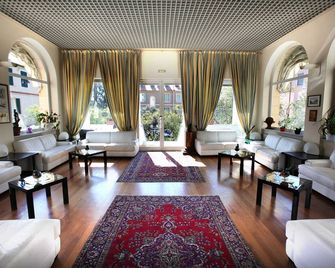 هوتل موراندي - San Remo - ردهة