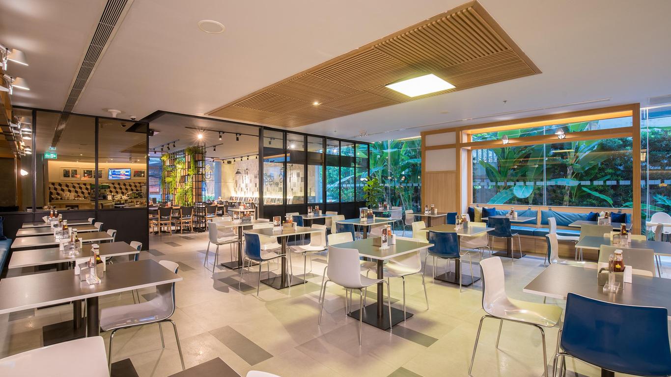 Holiday Inn Express Bangkok Sathorn By IHG