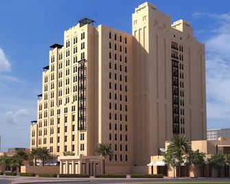 Hyatt Place Dubai Wasl District - Dubai - Building