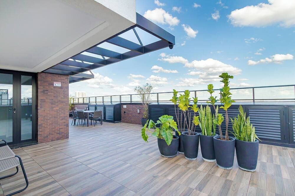 نيو لايف فيسكوندي - يوغا - كوريتيبا - شرفة