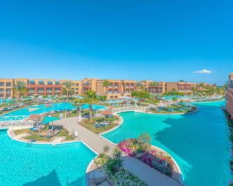 Titanic Palace - Hurghada - Pool