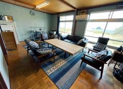 Kiyo Beach House - 1 - Hagi - Sala de estar