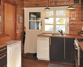 6 person holiday home in Hvide Sande - Hvide Sande - Kitchen