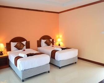 Aonang Village by Bunk - Krabi - Habitación