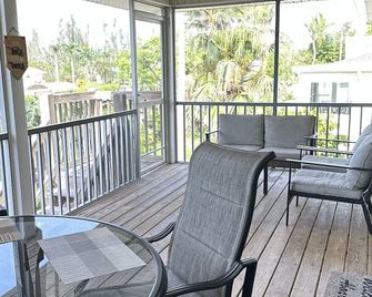 Paradise at Serenity Cove - Bokeelia - Balcony