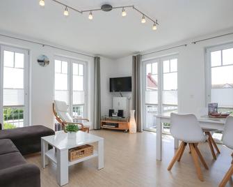 Achtern Diek Wohnung 14 - Boltenhagen - Wohnzimmer
