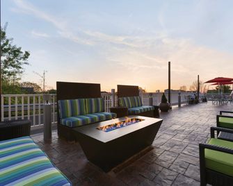 Home2 Suites by Hilton Erie - Erie - Balkon