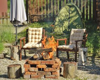 Patchwork Guesthouse Suzdal - سوزدال - شرفة مرصوفة