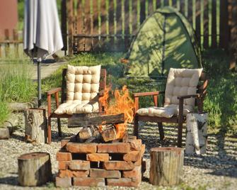 Patchwork Guesthouse Suzdal - Suzdal - Patio