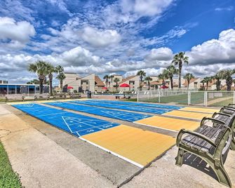 PCB Resort Condo with Private Balcony and 3 Pools! - Panama City Beach - Pool