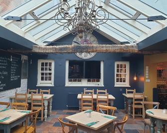The Nags Head - Chichester - Restaurant