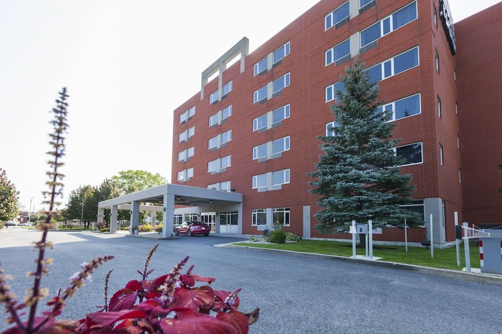 Hotel Le Dauphin Montreal-Longueuil