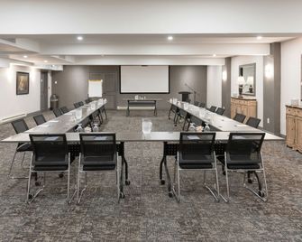 Holiday Inn Express & Suites Charlottetown By IHG - Charlottetown - Meetingraum
