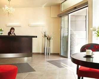 Anessis - Thessaloniki - Front desk