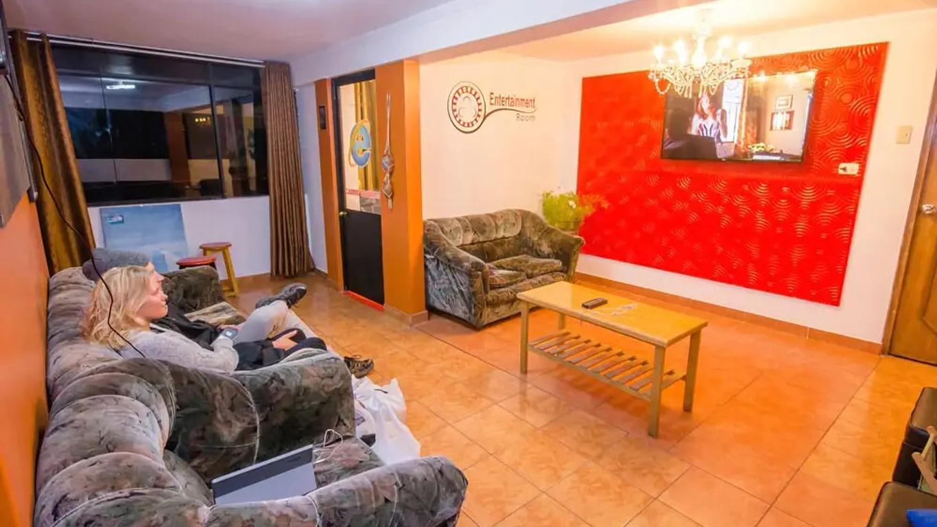 Hostal Alpes Huaraz