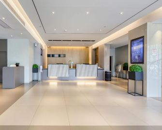 Home Inn Style Huangshan Tunxi Old Street Xihai Road - Huangshan - Resepsjon
