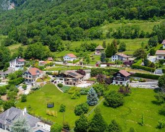 Aux Grillons - Surplombez les eaux cristallines - LLA Selections by Location Lac Annecy - Veyrier-du-Lac - Priveliște în exterior