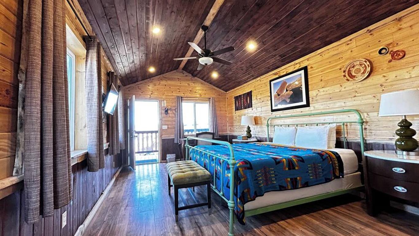 The Rim Rock Inn