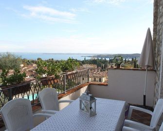 Agriturismo Cascina Crocelle - Padenghe sul Garda - Balkon