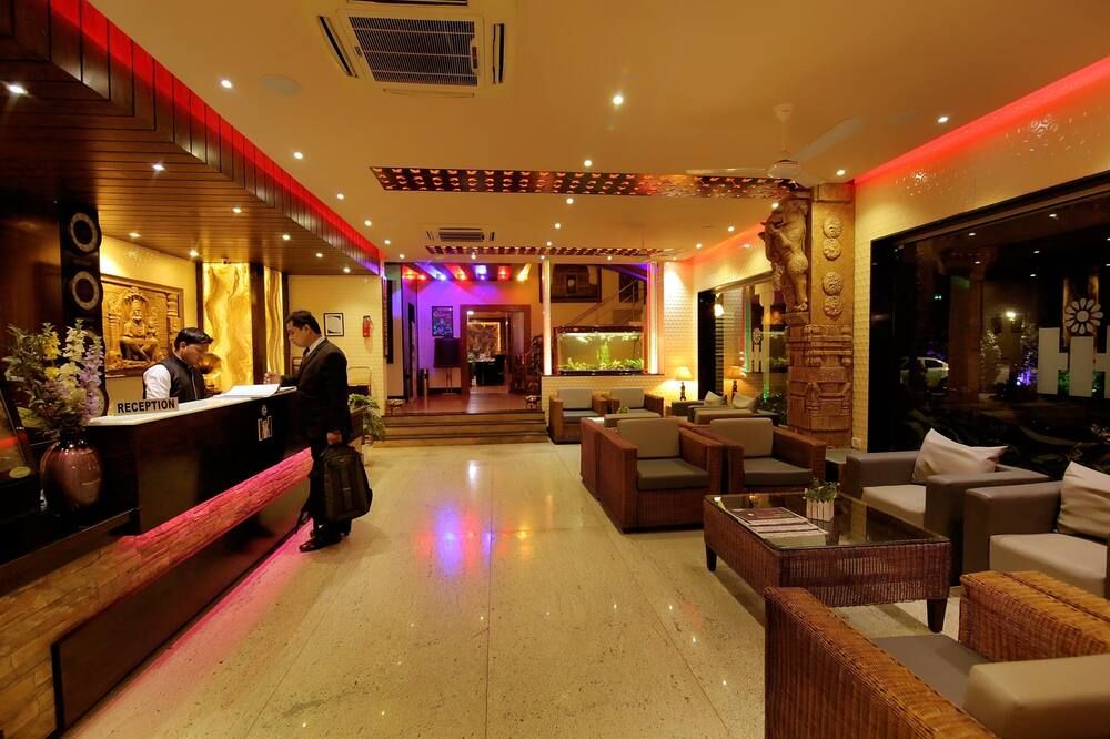 Hotel Hampi International - Hosapete