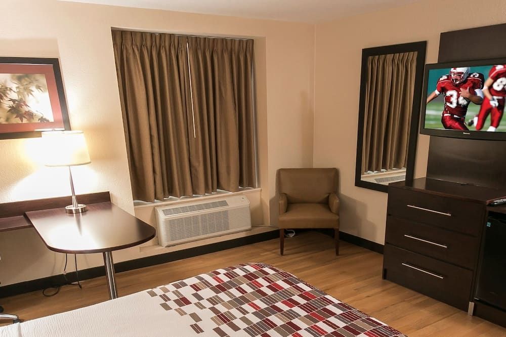 Other view of Red Roof Inn Sutton