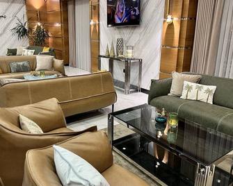 Ateca Hotel Suites - 塔什干 - 客廳