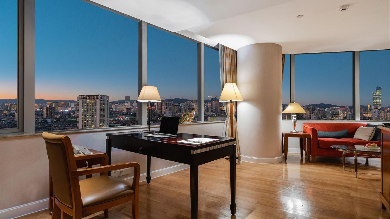 Kai Wah Plaza International Hotel