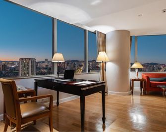 Kai Wah Plaza International Hotel - קונמינג - חדר שינה