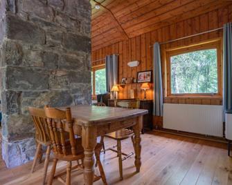 Kerrow House C Cannich - Beauly - Comedor