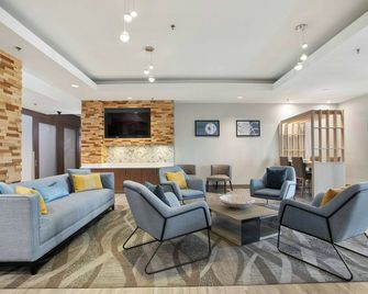 City Express by Marriott Duluth - Duluth - Lounge